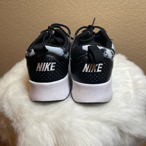 Nike Air Max Thea Camo Paint Strokes Athletic Shoe - Picture 4 of 5